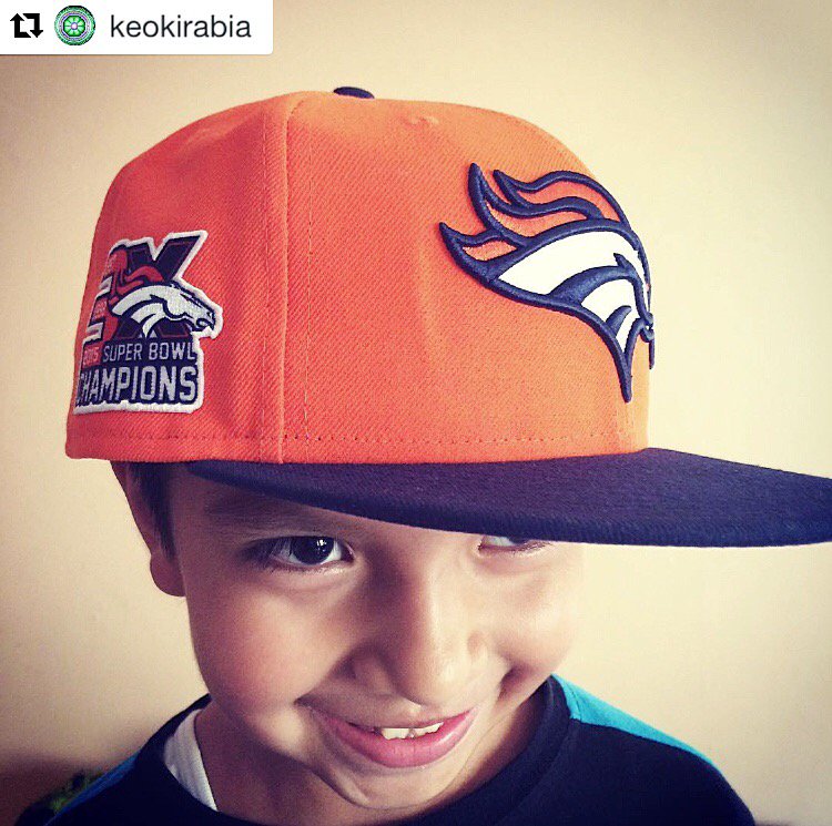 #FanFriday
