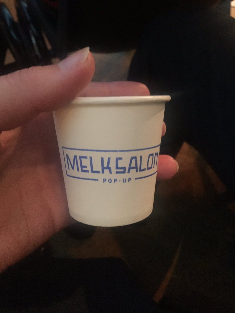 melkproeven van 2 terroirs van <a href="/deMelkSalon/">De MelkSalon</a> ; de ene lijkt wat frisser te smaken #futureseries6