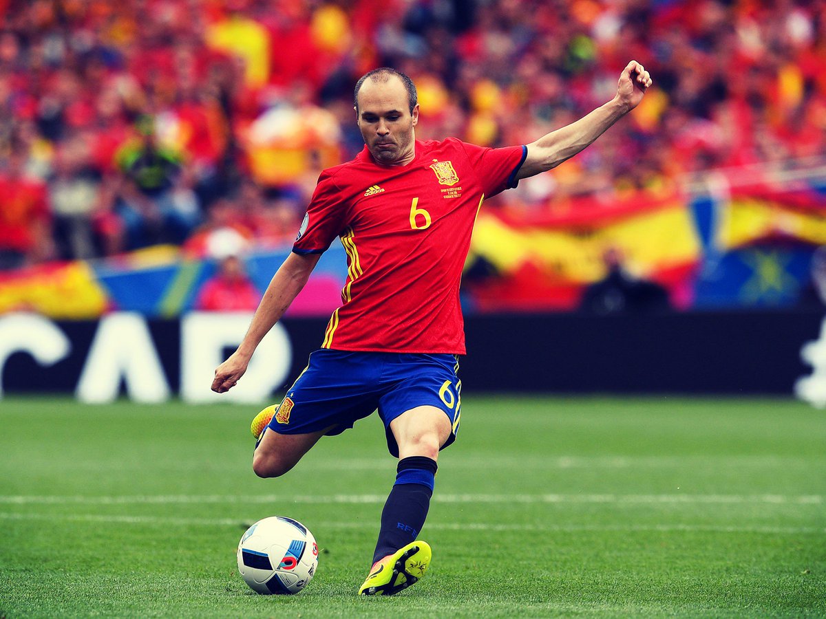 Tellementfoot's tweet photo. Andres Iniesta...
Quel joueur ! ⚽️🇪🇸 https://t.co/5j5EcKNhcw