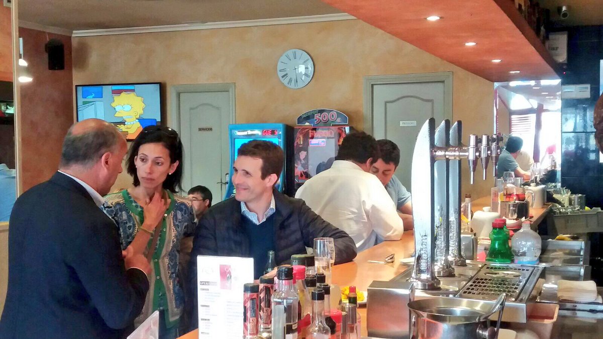 pablocasado_'s tweet photo. El comercio y la hostelería son clave para la recuperación del empleo. Mil nuevos trabajos en#Ávila en el último año https://t.co/nlRmt8TshC
