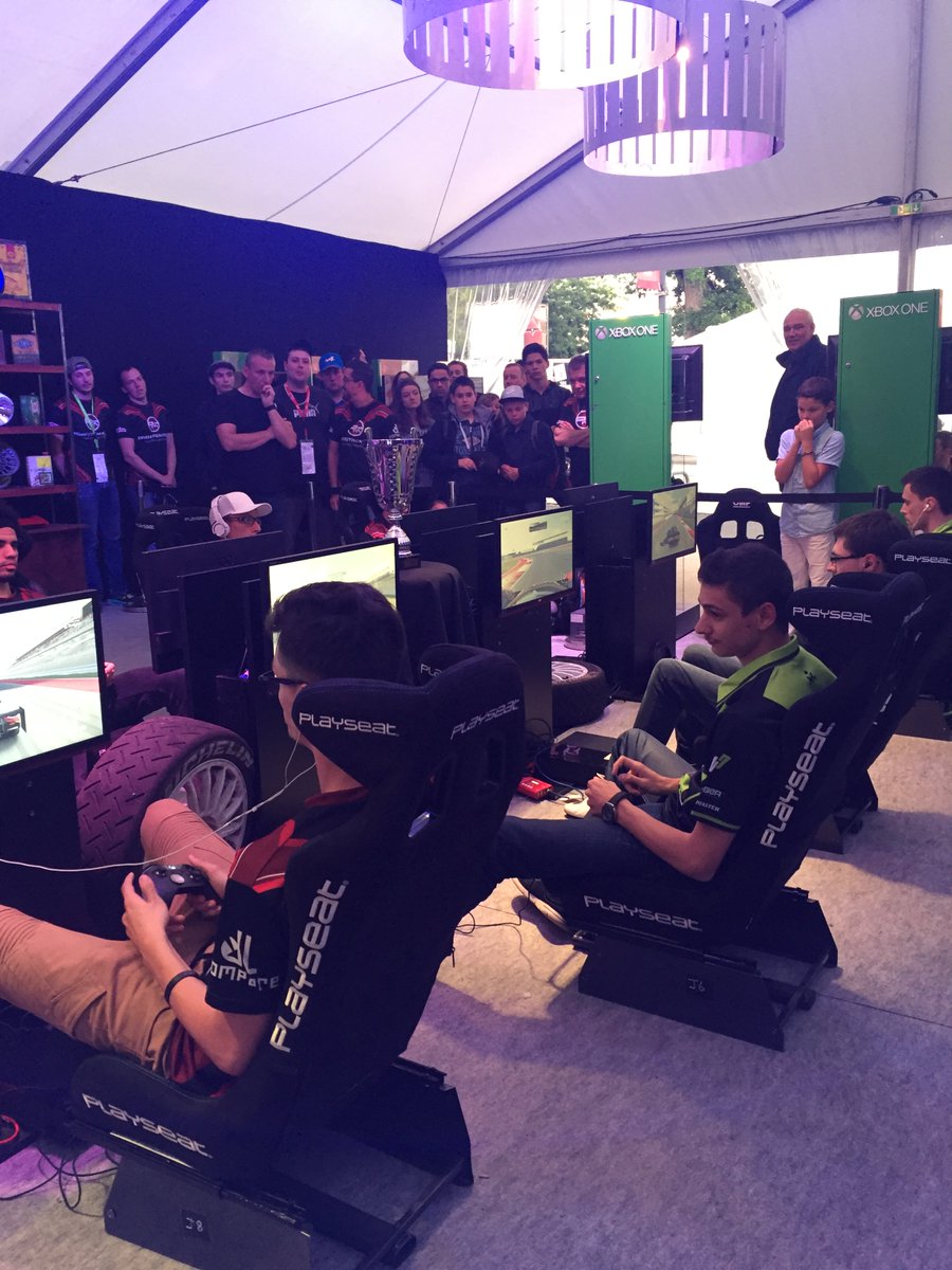 XboxFR's tweet photo. Félicitations à Laige, AZIX & Seven qui se partagent les 5,000€ mis en jeu lors de ce Championnat #Forza6 #xes2016 https://t.co/ri2UwfFyv2
