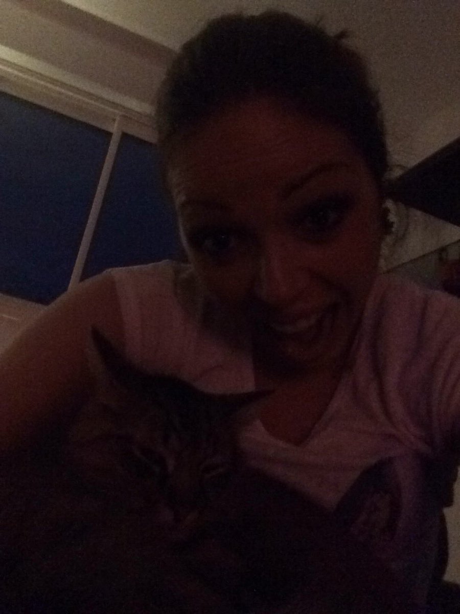 Cecilia Lerouvreur Delire Meme Le Chat S Eclate Cecilia Lerouvreur Delire Meme Le Chat S Eclate