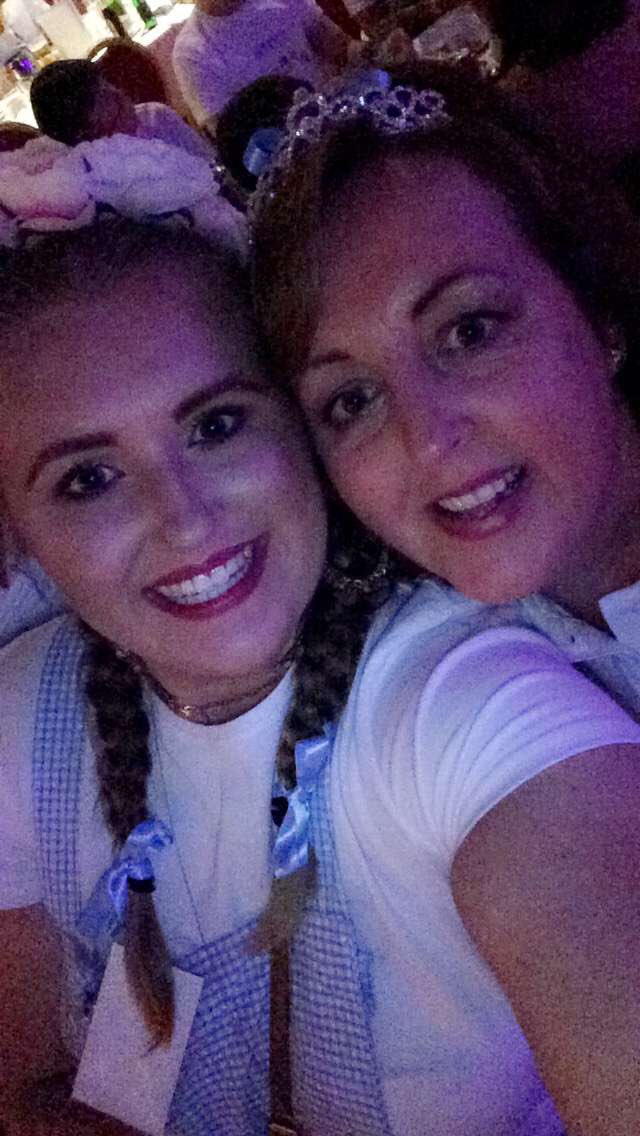 Cliona94's tweet photo. Best overall show! 🎭 TMS 🍾💃🏼 #AIMS2016 https://t.co/P0mzvLpIgJ