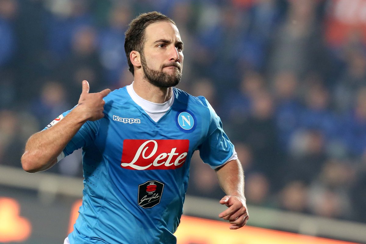 Tellementfoot's tweet photo. Higuain, priorité de l’Atlético Madrid ?
➡ https://t.co/tFUL9XzxzW https://t.co/kbTM4cy8lq