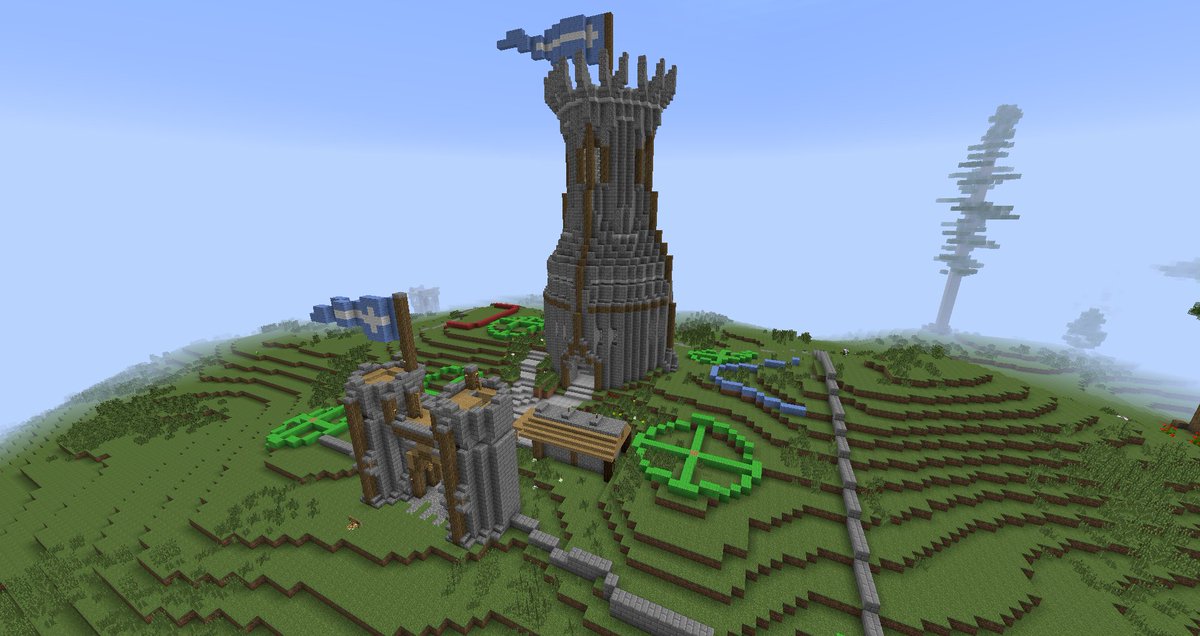FusionRush's tweet photo. Sieriec Keep is really comin' along! #Fusionrush #Minecraft #minecraftserver https://t.co/KJgNie4QDK