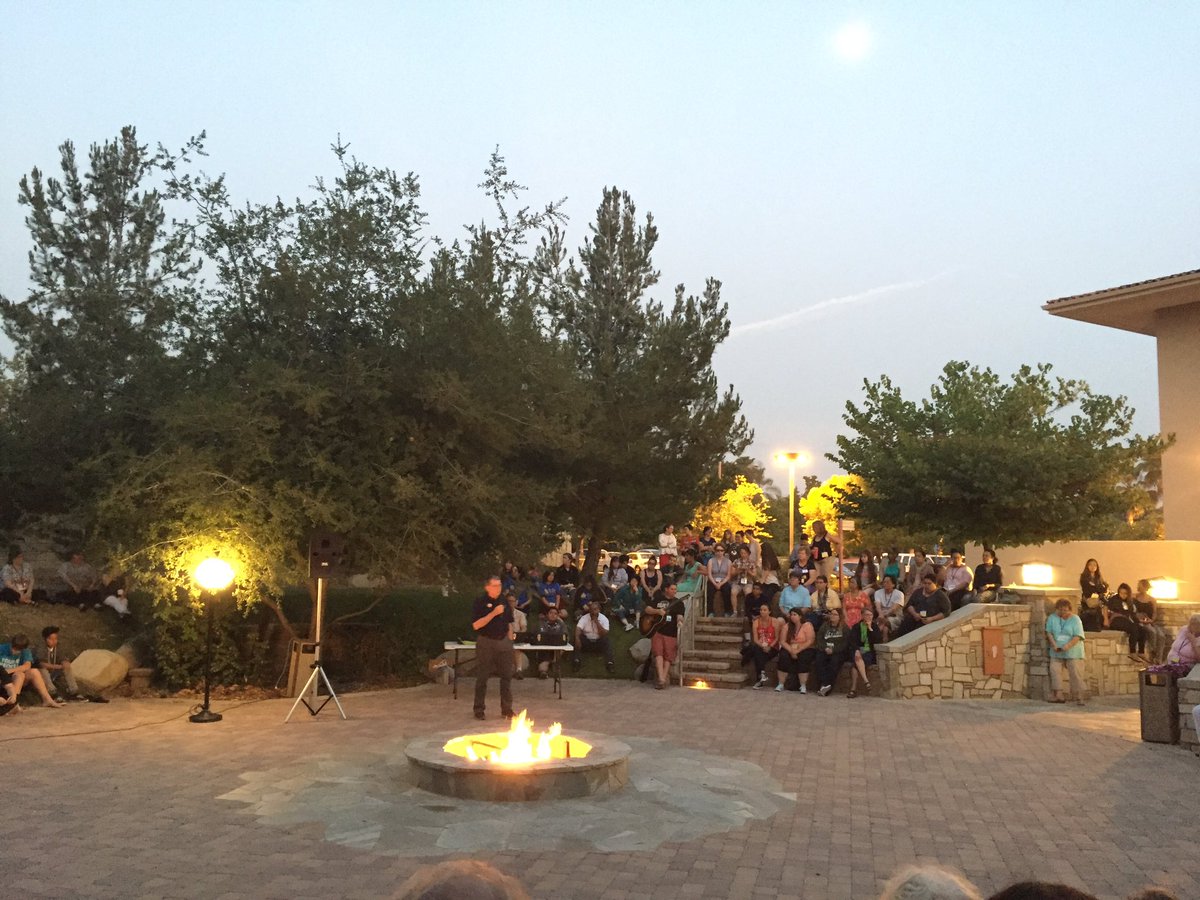 gincase's tweet photo. #there4go @CalPacUMC Young Adult campfire https://t.co/G7gPfIofrz
