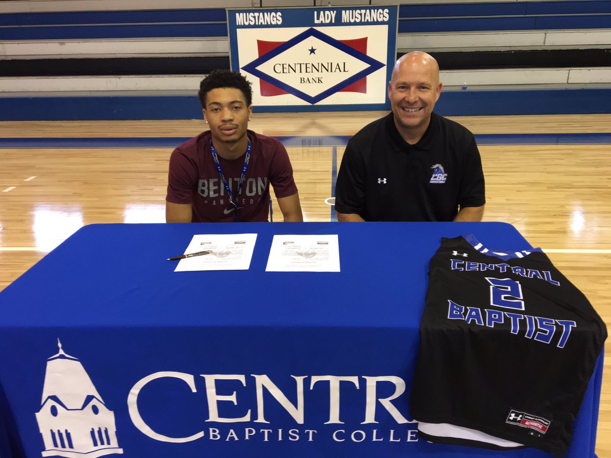 ovobigsby2's tweet photo. ig I'll let Twitter know too. it's official #cbc #gomustangs 🐎🐎💯 #dynamicduocoming soon https://t.co/zhEpbmeBF1