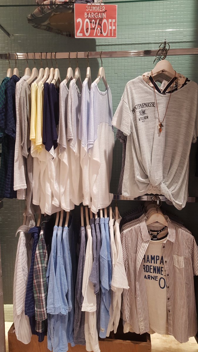 LIMEKASUKABE's tweet photo. 只今店内商品最大70%OFFとなっております(°0°)!!夏物新作もなんと早くも20%OFF‼‼この機会をお見逃し無く(`・ω・´*)
#limeinc #kasukabe https://t.co/Jiad3q2y5d
