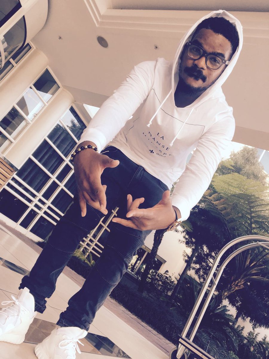 asanda_empires's tweet photo. Asanda Empires Vuo. Check his single on iTunes titled 'Success' https://t.co/nmKkw34che