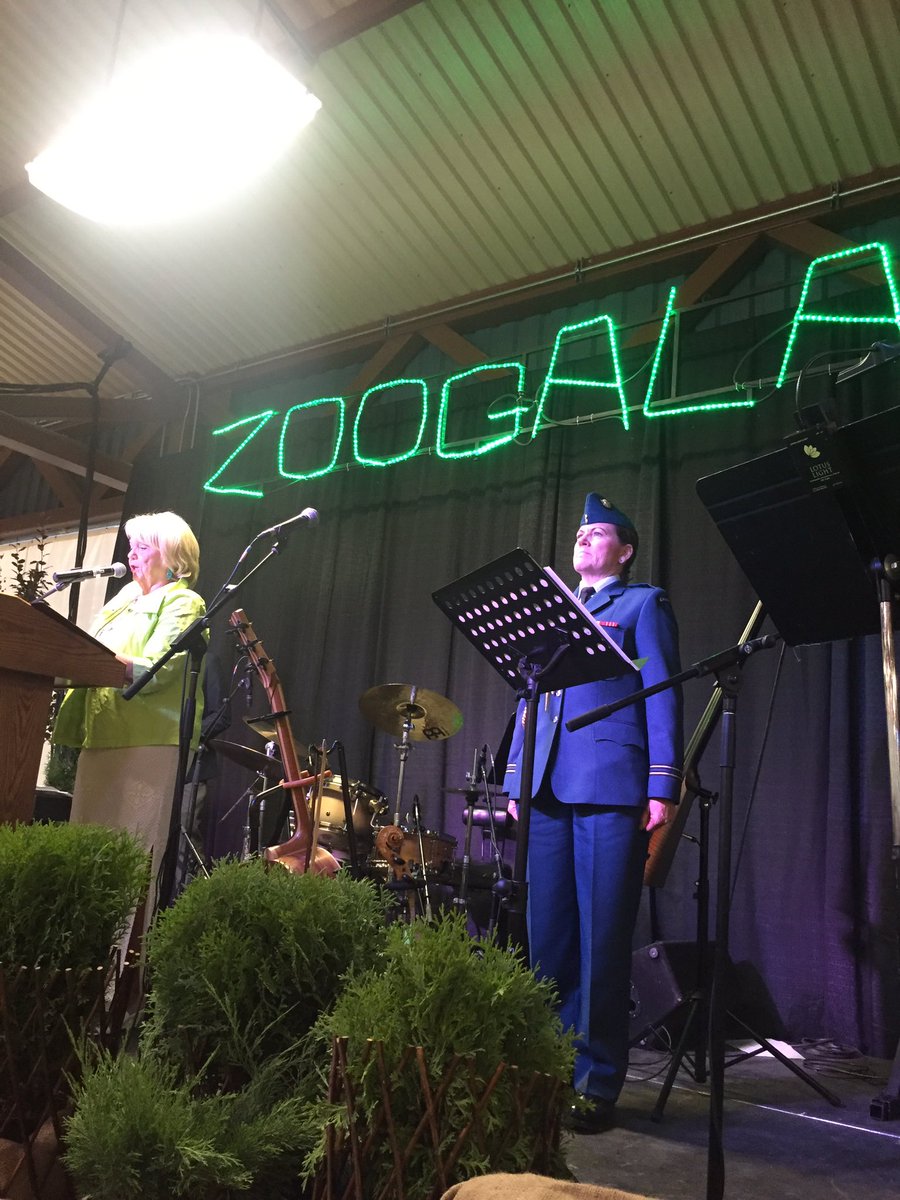YXEZF's tweet photo. Thank you so much to Lieutenant Governor of SK @vaughnschofield for attending tonight's #zoogala #yxe https://t.co/s7HR6F6Cre
