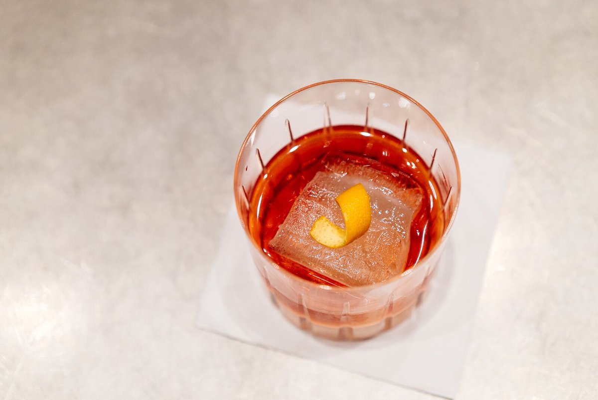 Hotel Vancouver tweet media