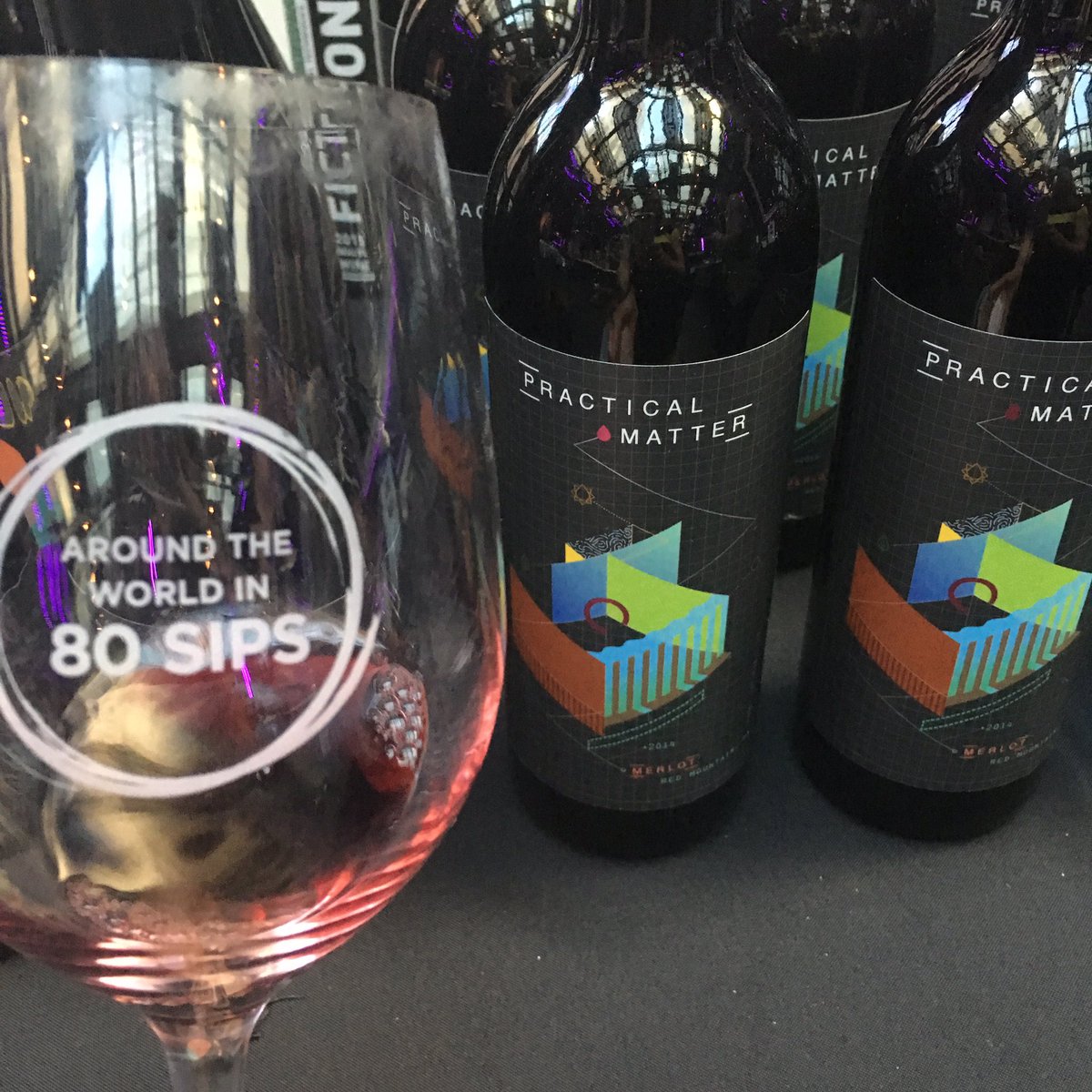 AlyssaRapp's tweet photo. Great new Washington wine by @ruh_gw @bottlenotes #chicagosips #80sips! https://t.co/JpWb553I7q