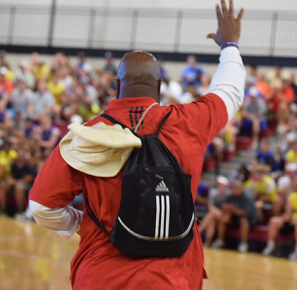 FBUcamp's tweet photo. Time to #TurnUp at the best football technique camp in the country!!
#WelcomeToTheWork
#FBUOK https://t.co/W7DlRG2Q82