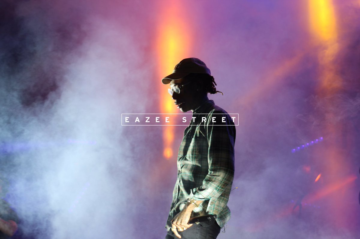 Eazee's tweet photo. Those pics of @BigBoi & @wizkhalifa from @Doritos #MixArcade at #E3 https://t.co/vYhohKxqzI