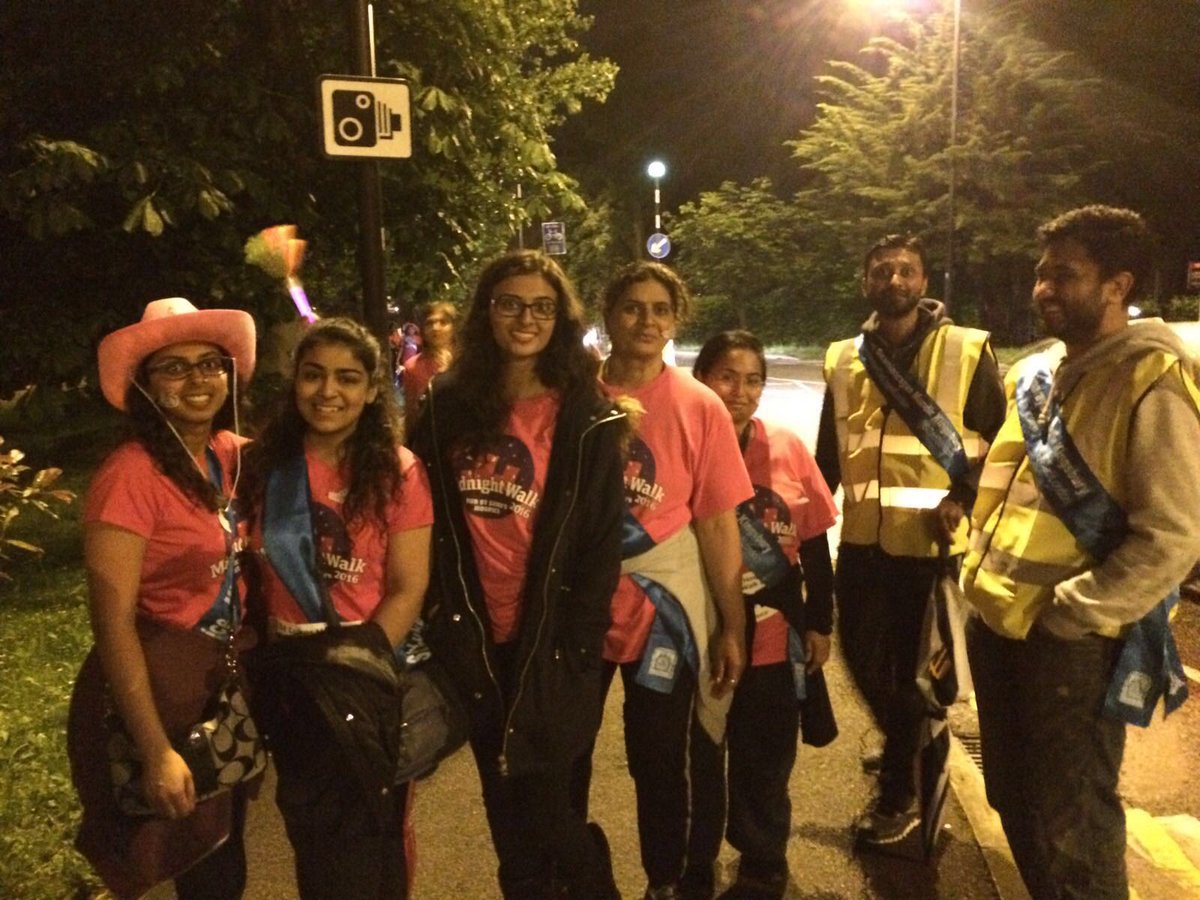 SGadiLondon's tweet photo. We've spotted some of our #KingsburyMandir walkers/stewards in the crowds #HarrowStepsUp #MidnightWalk https://t.co/c6GK7u3VUo