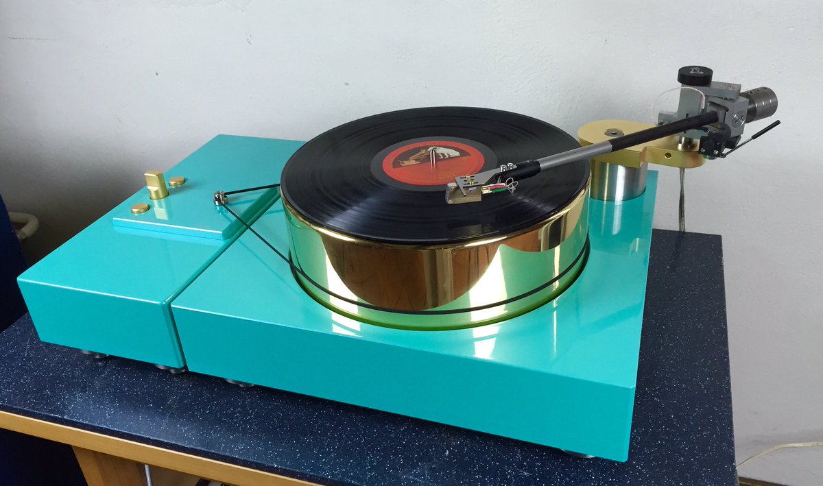 DaVinciAudio In Unison color  "Bentley Turquoise" 24 carat gold plated platter and knobs
