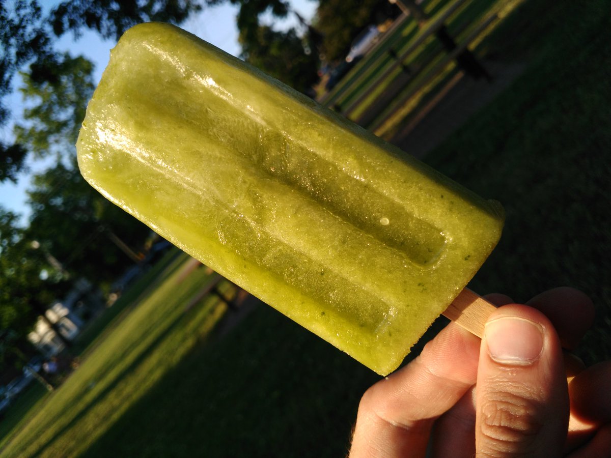 Scott_C86's tweet photo. Refreshing cucumber lemonade homemade popsicle from @parkstreetpops - @inportdover #ilovenorfolk https://t.co/pAxerKCXY9