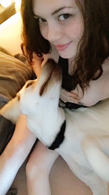 I'm online! https://t.co/Bffyc7NOaV https://t.co/os3BZn3RDO