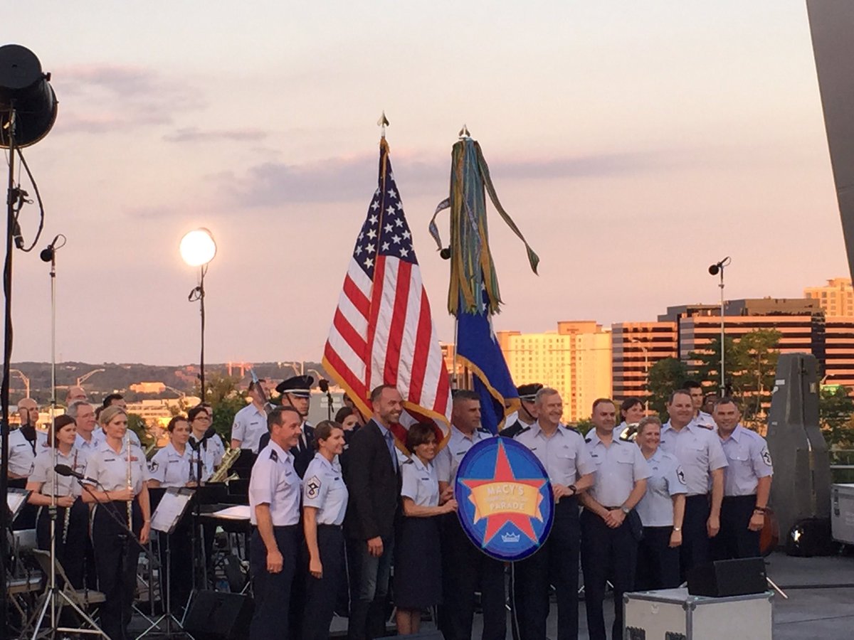 ncall's tweet image. Macy's welcomes USAF Band to  its parade at Air Force Memorial tonight! @AirForceBands @Macys