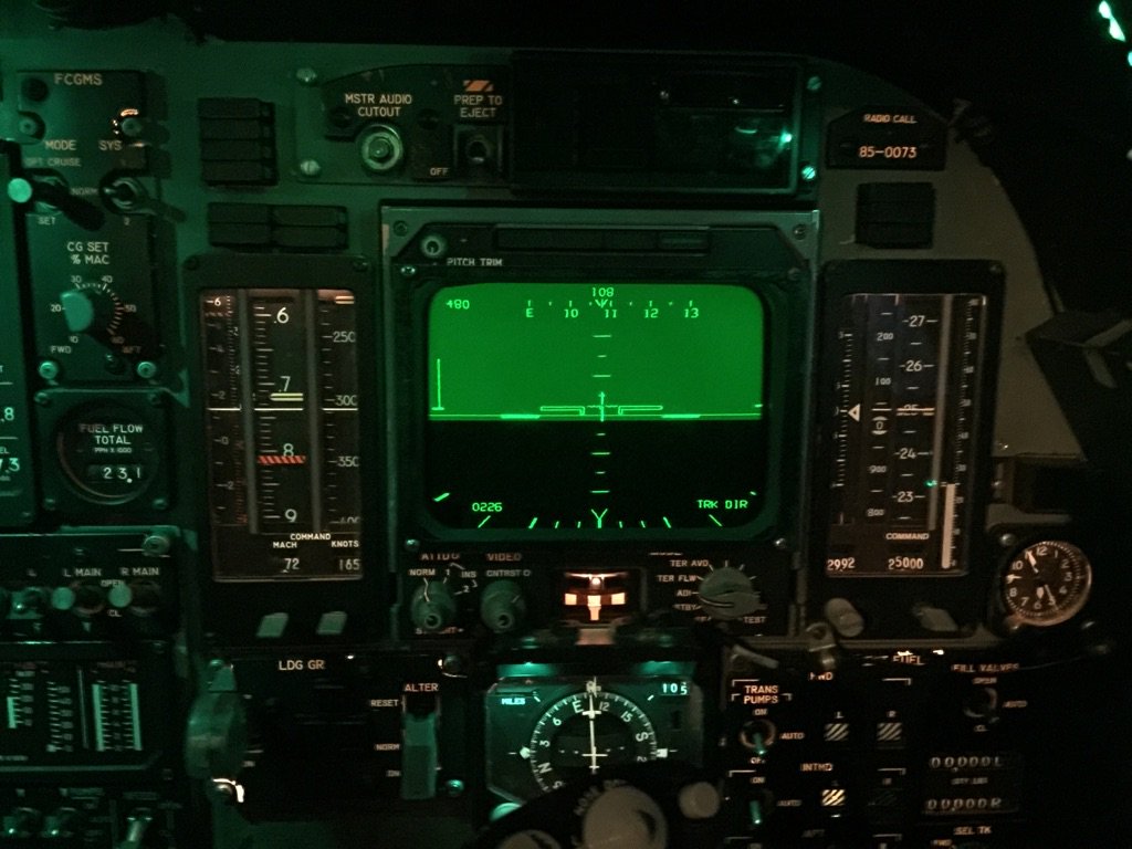 B1B_Driver's tweet photo. My office for the night. #KCBO https://t.co/9fEn5N2JSl