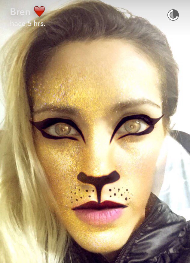 Mundo_Carvalho's tweet photo. Hermosa linda todo 🙉🙉🙈🙈❤️❤️ @BrendayJulinho https://t.co/Gqi9lU6GAj