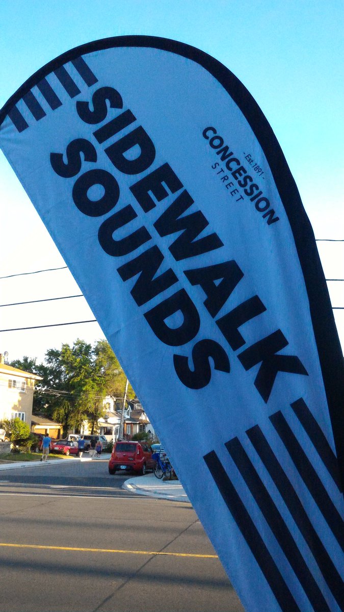 JordanChavez5's tweet photo. Having a great time at #SIDEWALKSOUNDS on Concession street! https://t.co/YA1iQrXEbc