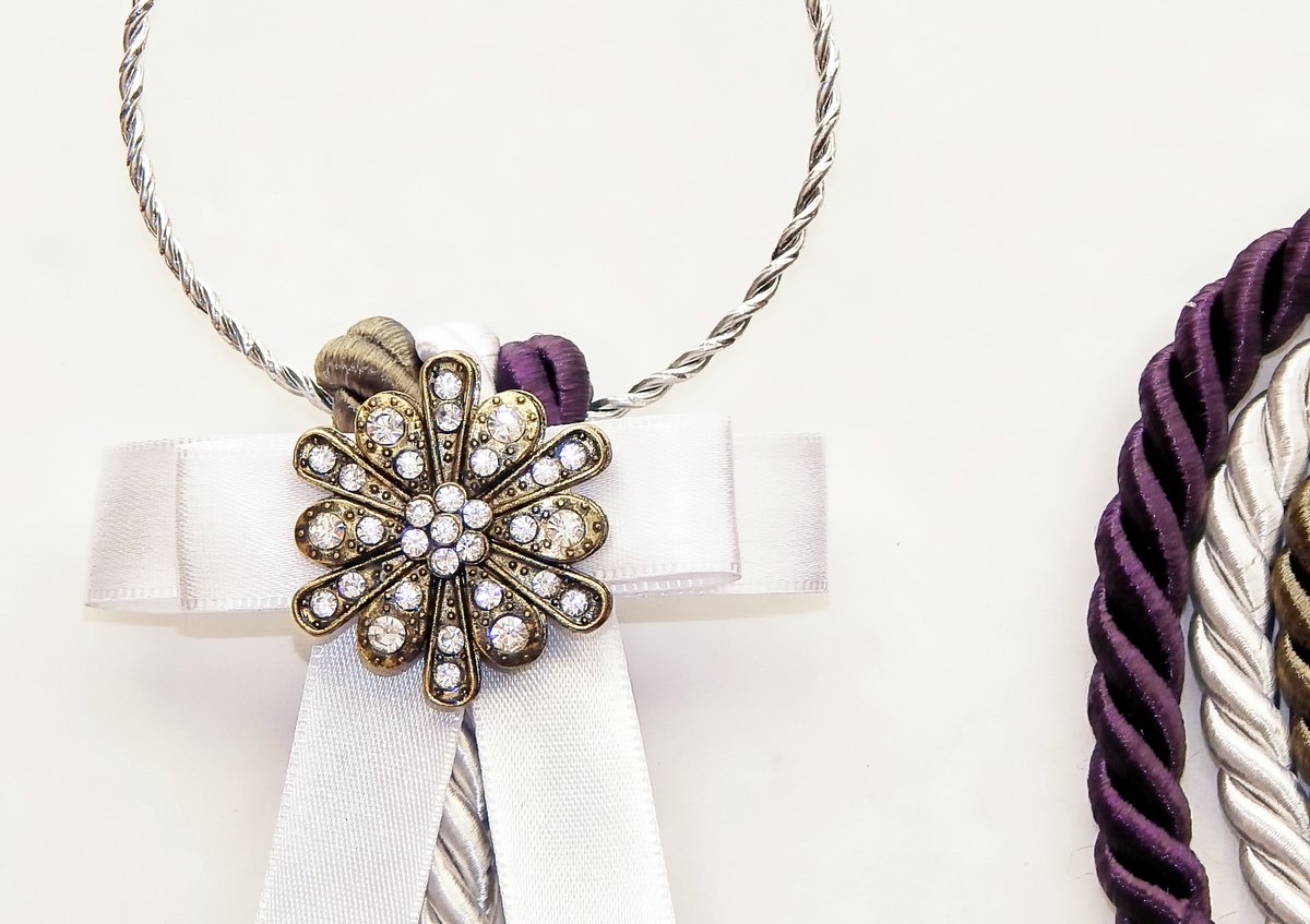 UnityBraids's tweet photo. #EtsyGifts #etsy #bridetobe #brides #weddingideas #CordofThreeStrands #Unitybraid
https://t.co/wbIvHp4zLT https://t.co/q9Dr831U0u