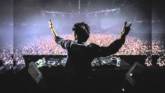 RickyRicMix's tweet photo. #InTheMix with #DJ @RickyRicMix
🎵 @KSHMRmusic #Dhoom 🎵
🔊 https://t.co/QUcDKeVVII #WDP215 #NewYork⚡
https://t.co/RPt6BM2jzl