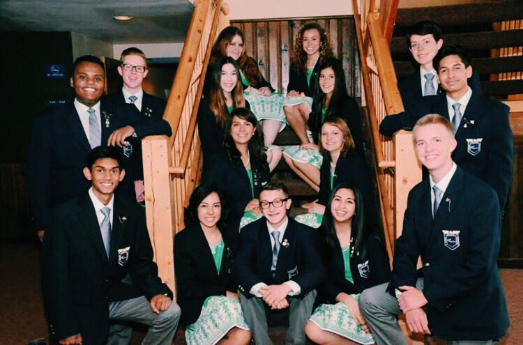 ColoradoFBLA's tweet photo. Looking sharp in our uniforms!  #OfficerAppreciation 

12 days to Atlanta!! 🌆 https://t.co/D2IxqB5G2k