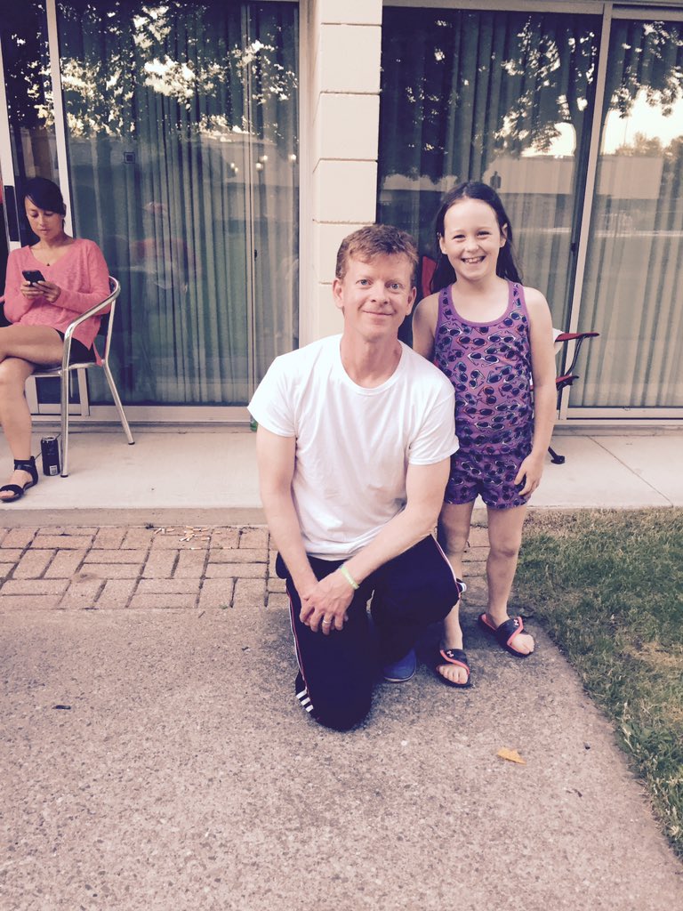 Some pretty excited kids!! Thanks <a href="/SNETCampbell/">Jamie Campbell</a>