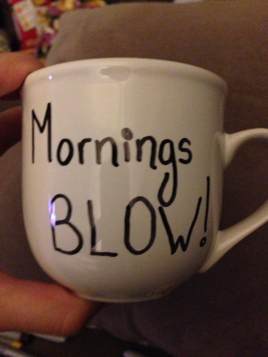 LizzieBakhuizen's tweet image. #sharpiemug number 2 #mornings #blow #whale