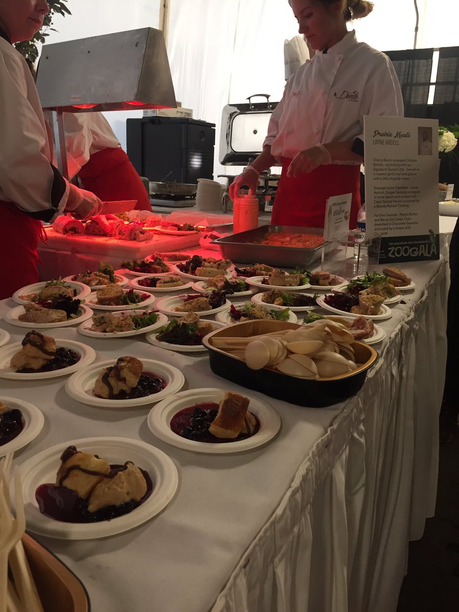 YXEZF's tweet photo. yummmm!!!! #zoogala #yxe https://t.co/BzSnhWIMak