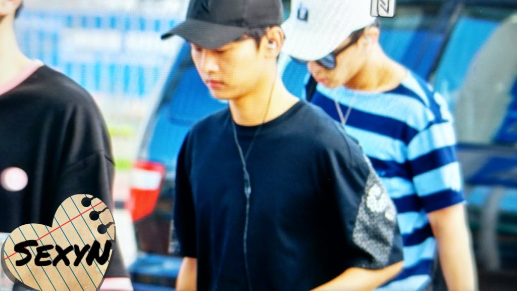 ClMwduIVEAEdk2J.jpg:large