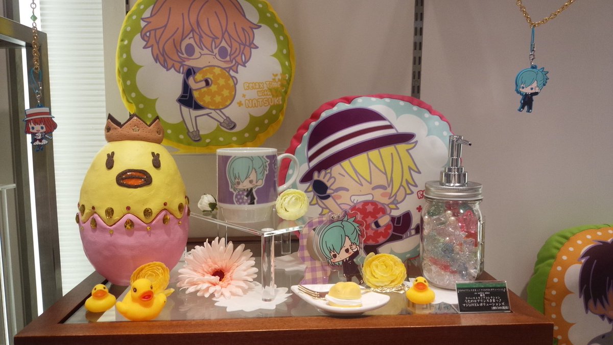 白雪 被弾済み 立川伊勢丹3階に うたプリコラボコーナー出来てます テスターもあるし 今日発売のポーチもあったよ 東京で店舗販売するのは初だそうで 販売員さんが ここでやってるの知られてないので是非拡散してください とのことなのでのっけます