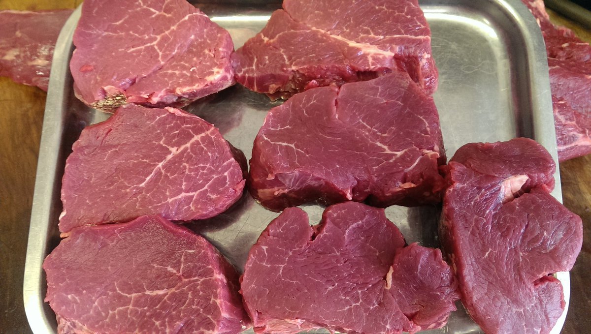 Treat your father on happy steak day !!!!