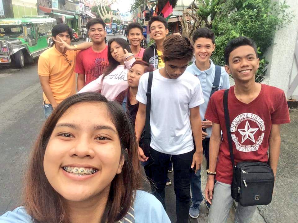 porkenvince2's tweet image. X5- STEM 🙌 #newclassmates👊 #AMASeniorHigh👋 (crdt)