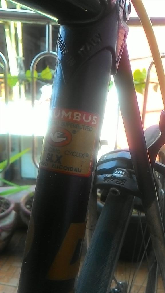 msatriapangestu's tweet photo. WTS roadbike+cateye+helm+sepatu+jersey+saddle 9jt nett tanya spec? ada di bio @GIRPATEN @fixedandfurious @CyclingId https://t.co/VSSEXnqfkA