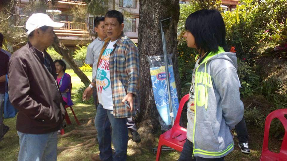 Jeyricknatics1's tweet photo. With direk Rado.. @Magpakailanman7 ..eto na Jeyricknatics :) 
CTTO
#CarrotManMeetsMPKHost https://t.co/PGAnxahwfs