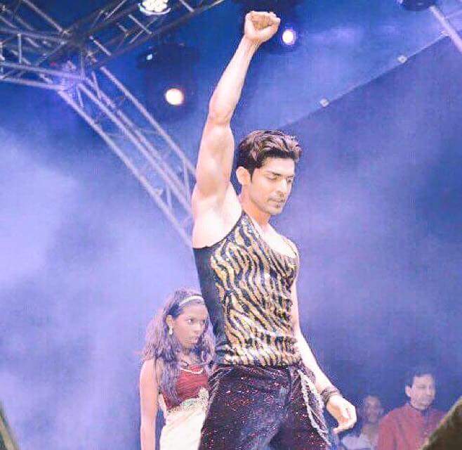 OnlyGurmeet's tweet photo. Have a blessed day @gurruchoudhary and #GCians. Happy weekend.. #BeCrazy #BeRocking https://t.co/rFZ5i10u5p
