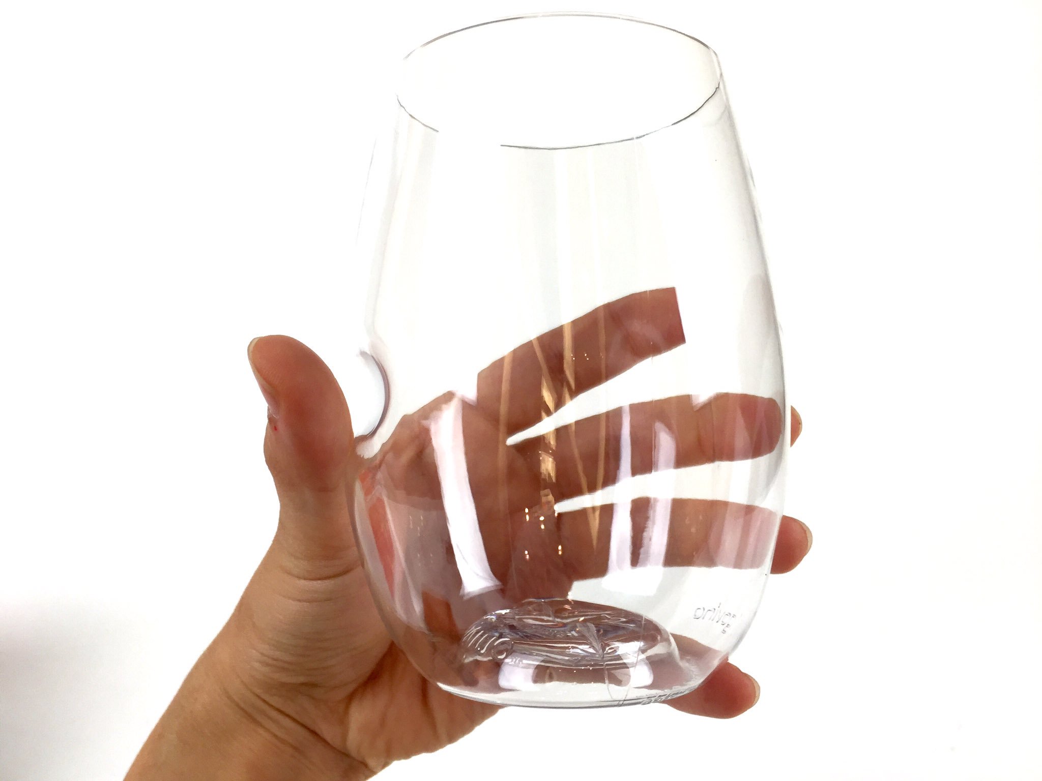 渋谷ロフト On Twitter 1階momaで取扱中の Govino ゴビーノ Bpaフリーのプラスチックでできたワイングラスです さらに親指をあてる部分が凹んでいて 持ちやすい アウトドアにもおすすめです ノ