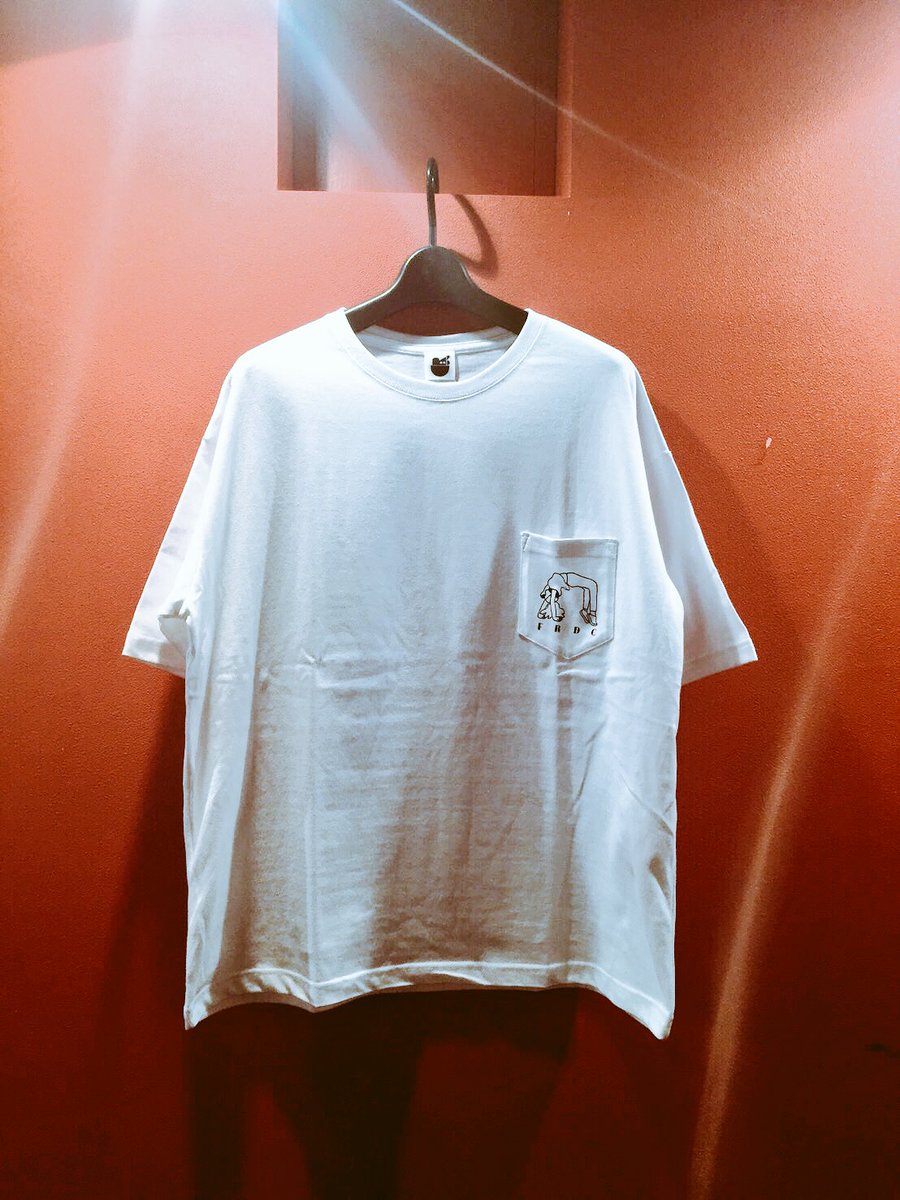 フレデリックofficial בטוויטר ちょこっとフレデリック グッズ紹介 Bridge Girl Pocket Tシャツ ついにbigサイズtシャツが登場 普段着でも着れるシンプルなデザイン Size M L 3500 ポケットに注目