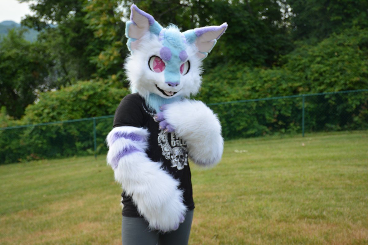 fursuiter singles fursuiter singles