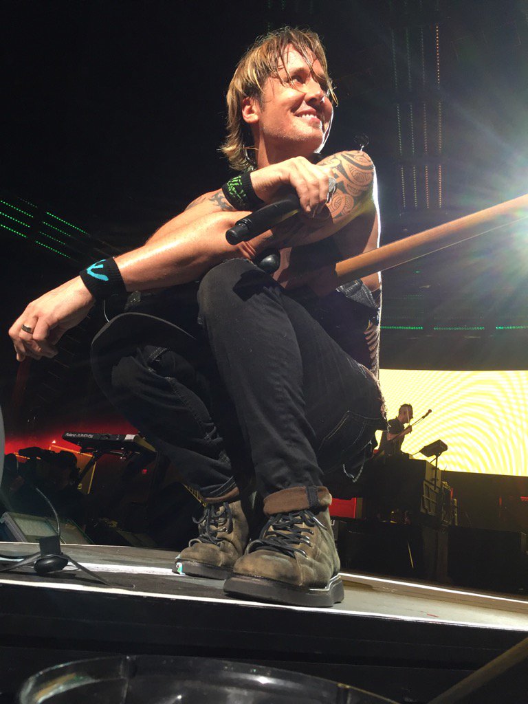 Keith Urban News Update…Keith Performing In Tampa, Florida…Friday, June