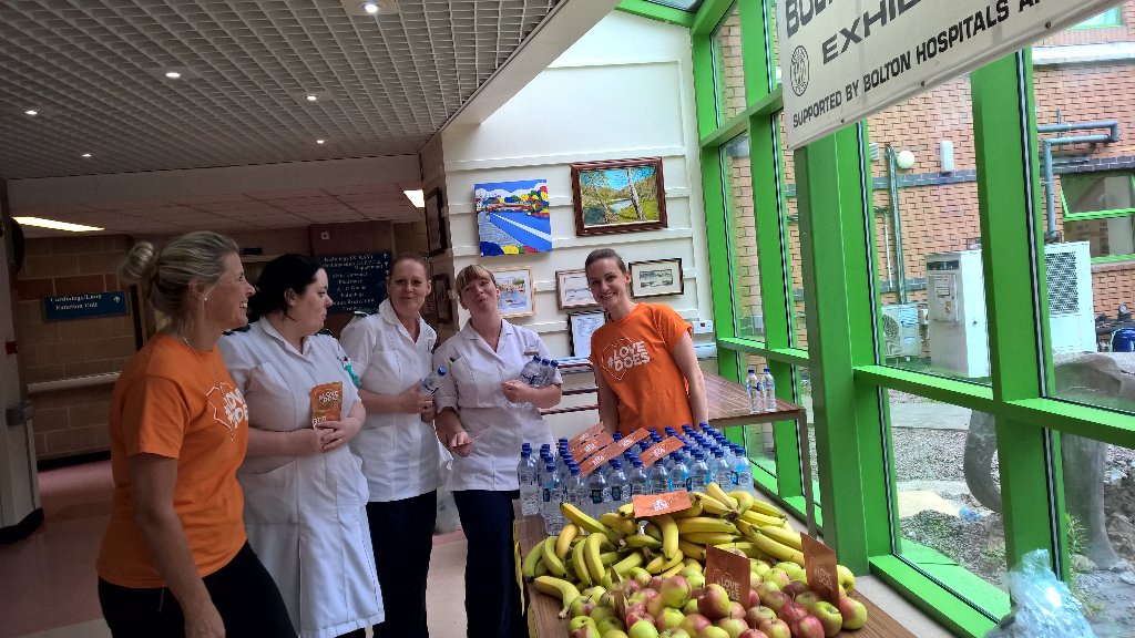 revcathfrog's tweet photo. This is sharing the love @boltonnhsft this is #lovedoes mission @ManDioMakeADiff @DioManchester https://t.co/CncErNMMax