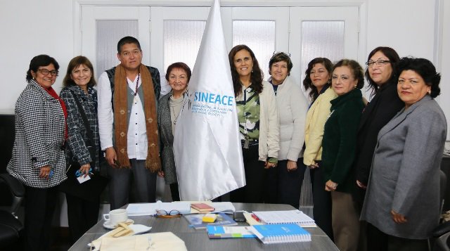 reinadelaselva's tweet photo. Región Amazonas y SINEACE trabajarán juntos por la calidad educativa - https://t.co/zwSTIBUCwm https://t.co/eyNTjH6mnK