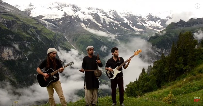 sibelsisman_'s tweet photo. #annaRF'ten #AşıkVeysel türküsü https://t.co/X3UeIOGmUw @ANNARFMUSIC #müzik #dinlemeli #muzikonerim #sibelizliyor https://t.co/qVtUR04dX4