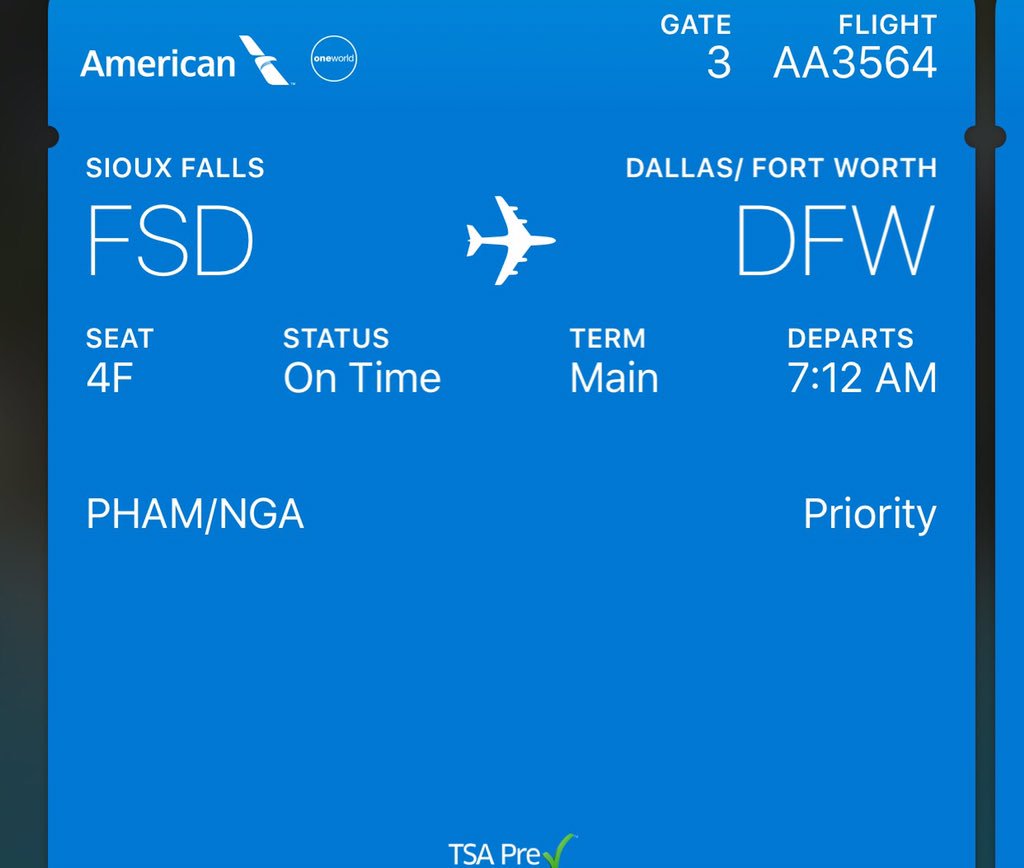 #surprise #upgrade thanks so much <a href="/AmericanAir/">americanair</a>