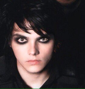 VoodooGerard's tweet image. // New single SV acc!
💀Voodoo Master
💀Switch
💀Gay
💀RT pretty please?