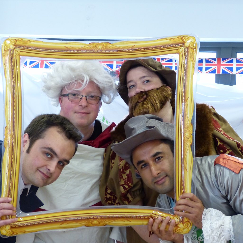 SohoHouseMuseum tweet media