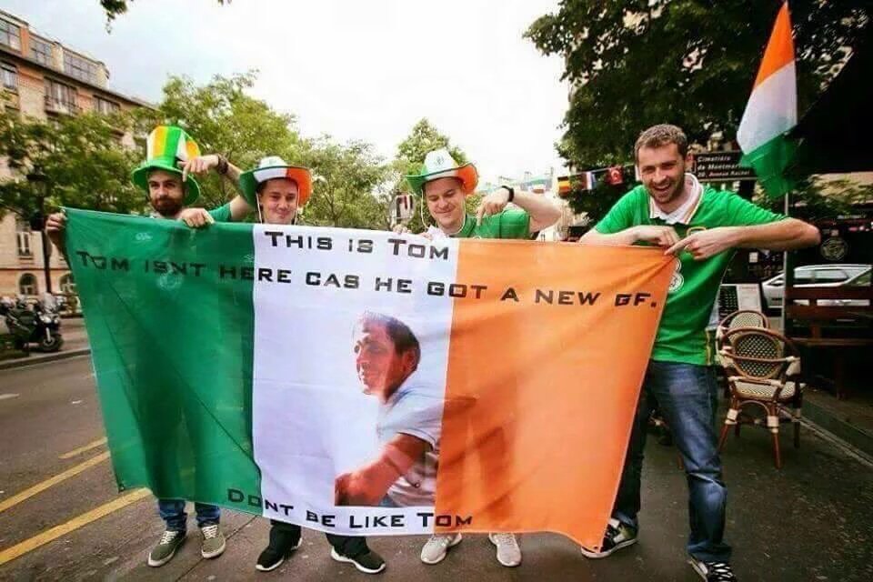 dreamteamfc's tweet photo. Don't be like Tom 😂 #IRL https://t.co/WRIfwDh9ZZ